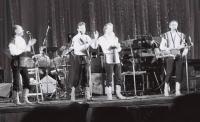 Фотографии с концерта в Красноярске, 1986 год